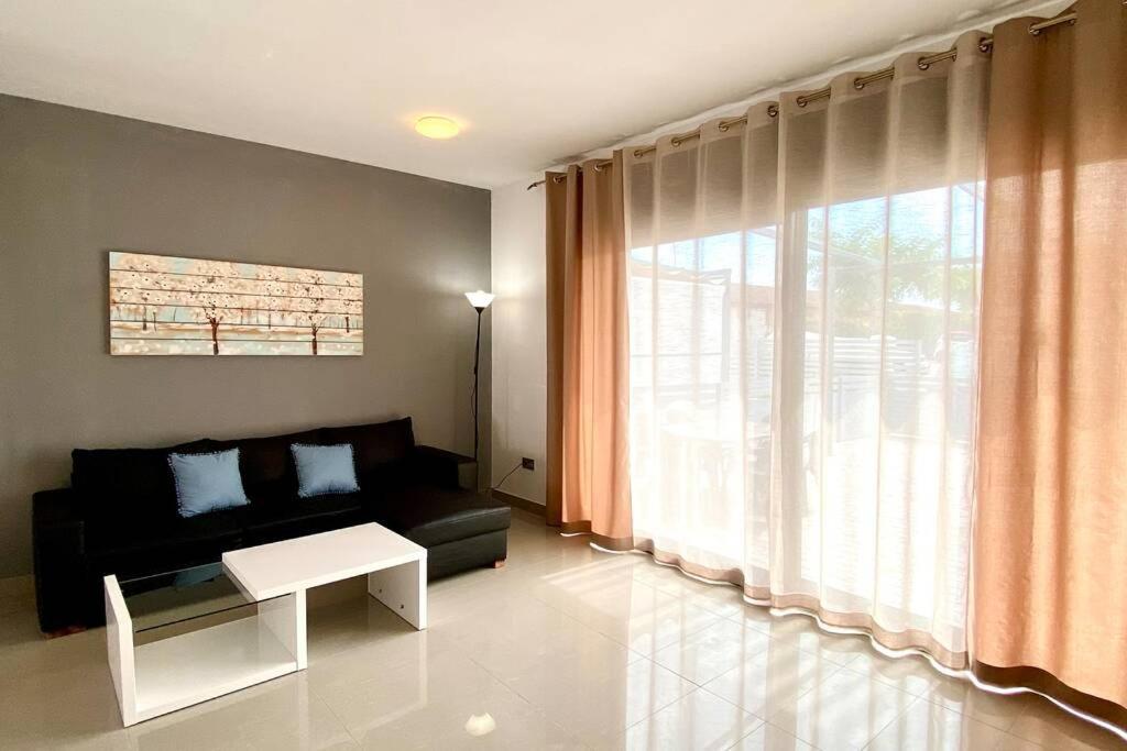 Chalet Moderno Con Piscina En Mont - Roige Bahia Exterior photo
